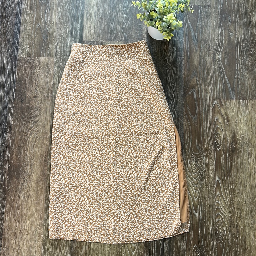 Tan and White Floral Midi Skirt with Side Slit